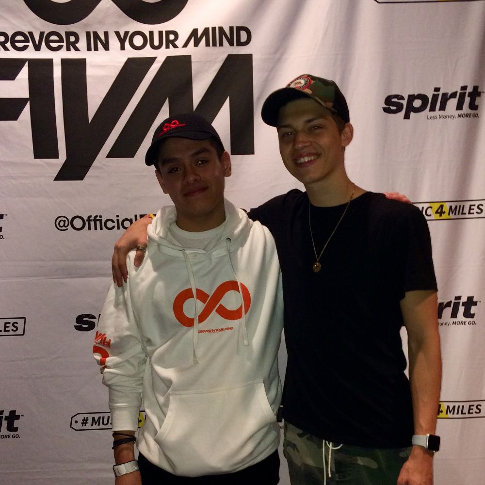 Meet your Posher, Luis